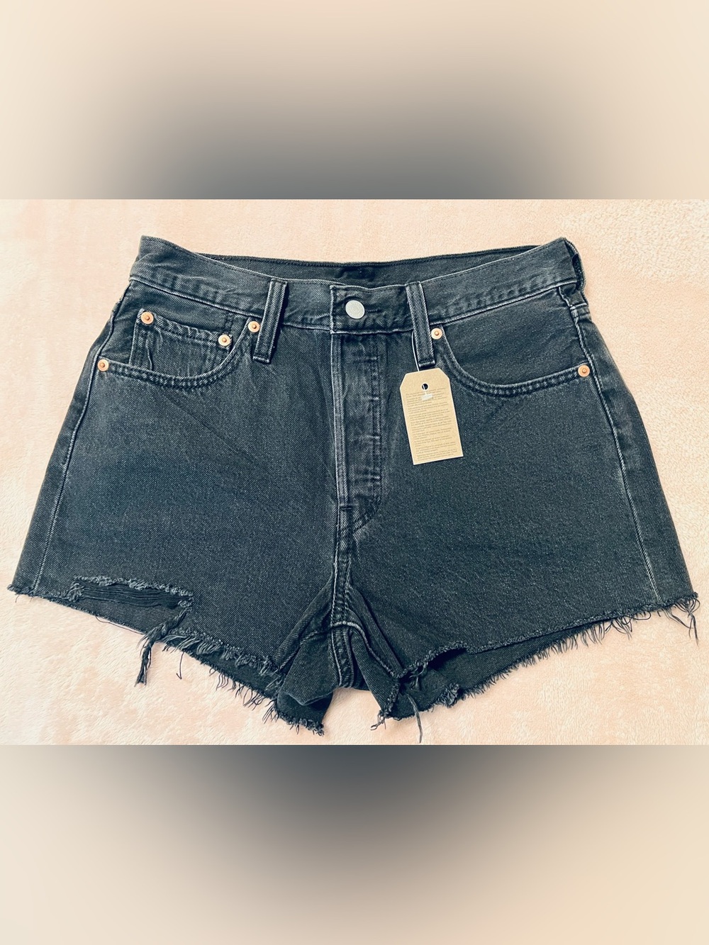 NWT LEVI 501 Button Fly High-Waist Black Denim Cutoff Shorts sz 28